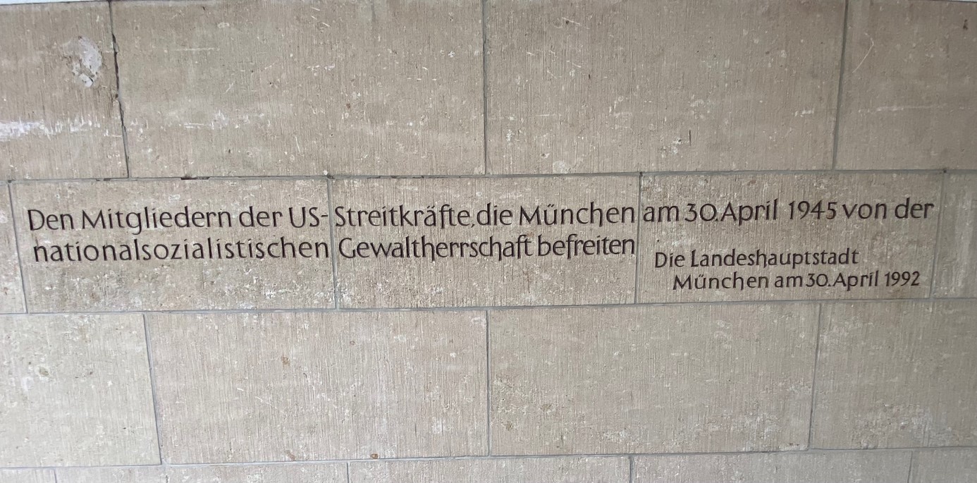 Gedenktafel Einmarsch US-Armee in München